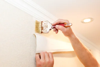 Pose de papier peint à Vald'Yerre — revêtements muraux et toiles de verre
